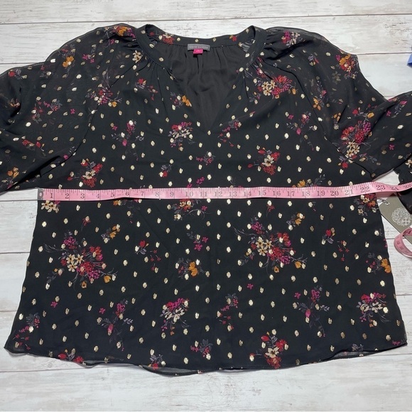 Vince Camuto Women’s Metallic Floral Print top Blouse L wear to work ruffle - Picture 6 of 7